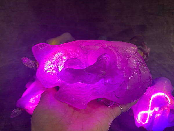 SPIRIT HOUSE CRYSTAL SKULL GLOW IN THE DARK ( LIGHT UP)