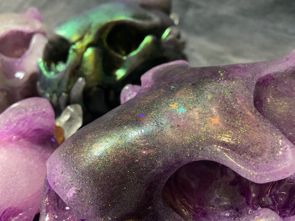 SPIRIT HOUSE CRYSTAL SKULL GLOW IN THE DARK ( LIGHT UP)