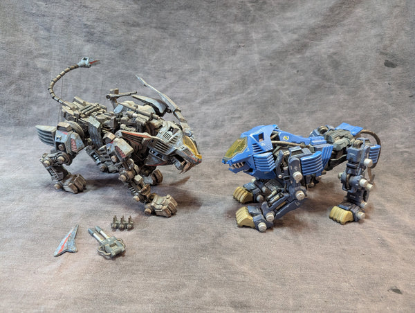 THREEZERO AND DIECAST BANDAI LIGER POSEABLE FIGURES