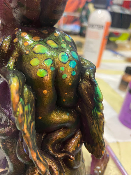 BAKU PAINTED FIGURE- DARK PURPLE COLOR SHIFT