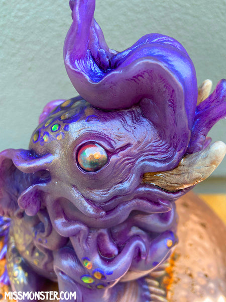 BAKU PAINTED FIGURE- LIGHT PURPLE TRANSLUCENT