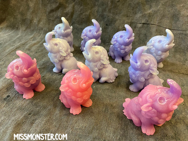 BABY BAKU BLANK CAST FIGURE- PURPLES