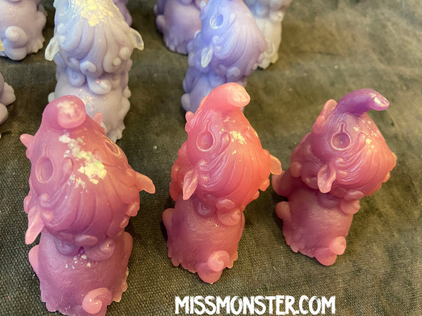 BABY BAKU BLANK CAST FIGURE- PURPLES