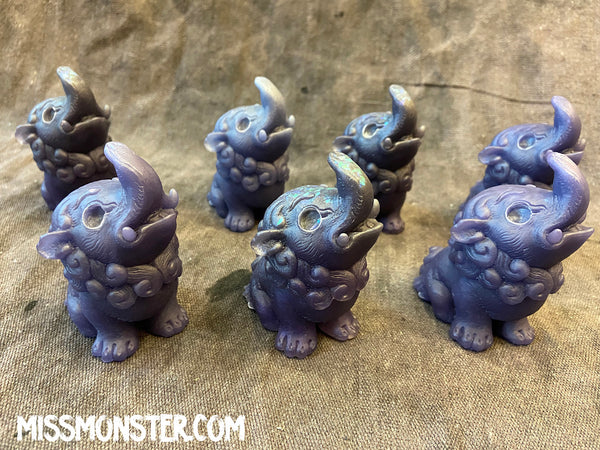 BABY BAKU BLANK CAST FIGURE- DARK PURPLES