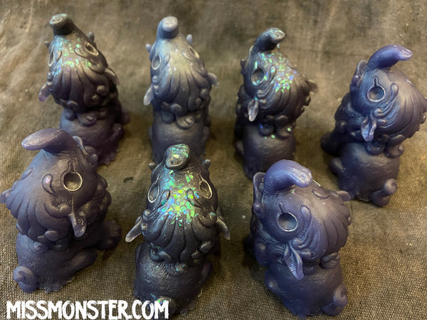 BABY BAKU BLANK CAST FIGURE- DARK PURPLES