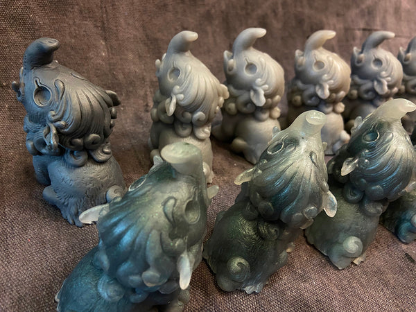 BABY BAKU BLANK CAST- GLOW IN THE DARK- DEEP GREEN SWIRL AND PLAIN GREYS