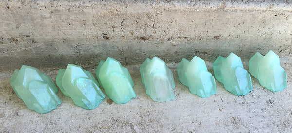 URETHANE GLOW IN THE DARK CRYSTAL- SMALL (MINT GREEN)