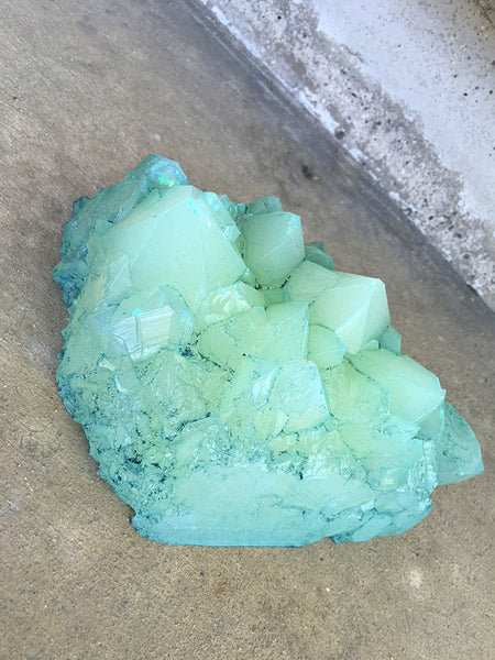 URETHANE GLOW IN THE DARK WALL CRYSTAL- LARGE- MINT GREEN