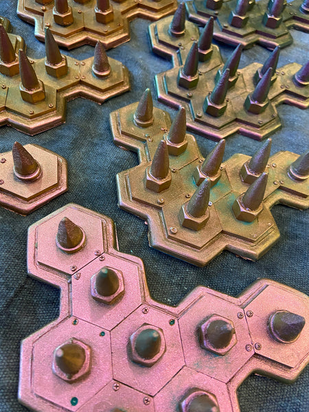 COLOR SHIFT FLEXIBLE SPIKE ARMOR PANEL