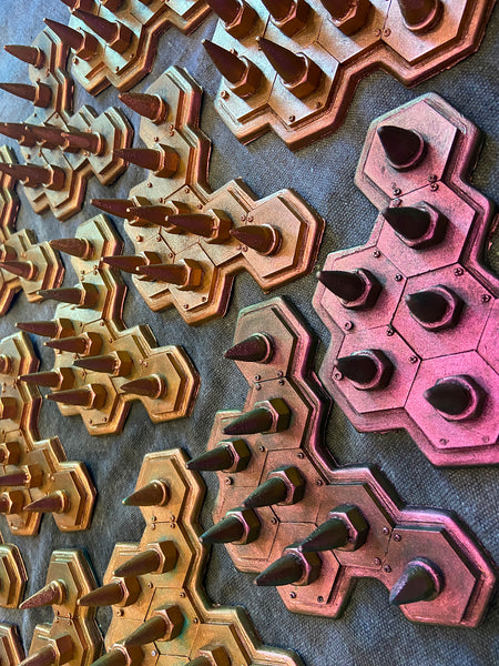 COLOR SHIFT FLEXIBLE SPIKE ARMOR PANEL