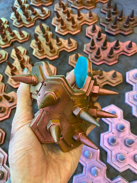 COLOR SHIFT FLEXIBLE SPIKE ARMOR PANEL