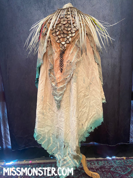 WASTELAND QUILL CLOAK