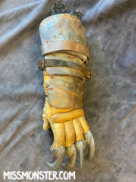 HUMONGOUS WASTELAND CLAW