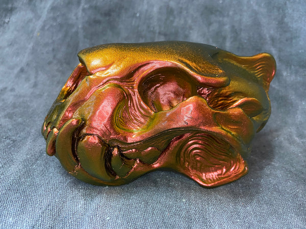 SPIRIT HOUSE SKULL- COLOR SHIFT