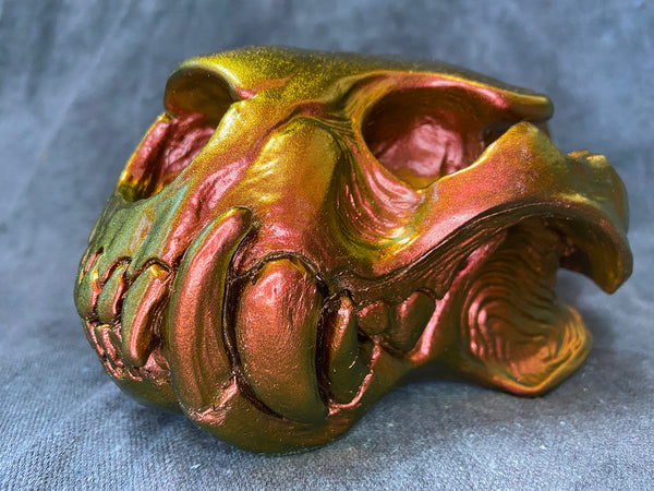 SPIRIT HOUSE SKULL- COLOR SHIFT