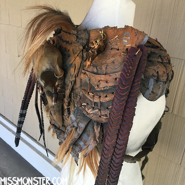 WASTELAND HARNESS CROW SKULL ARMOR