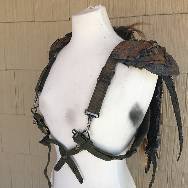 WASTELAND HARNESS CROW SKULL ARMOR