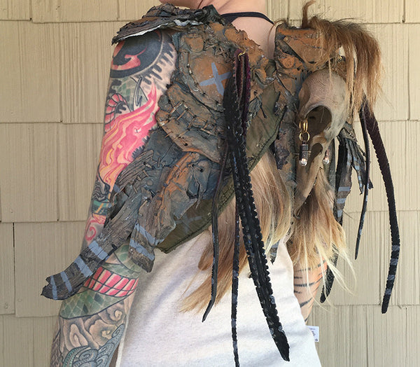 WASTELAND HARNESS CROW SKULL ARMOR