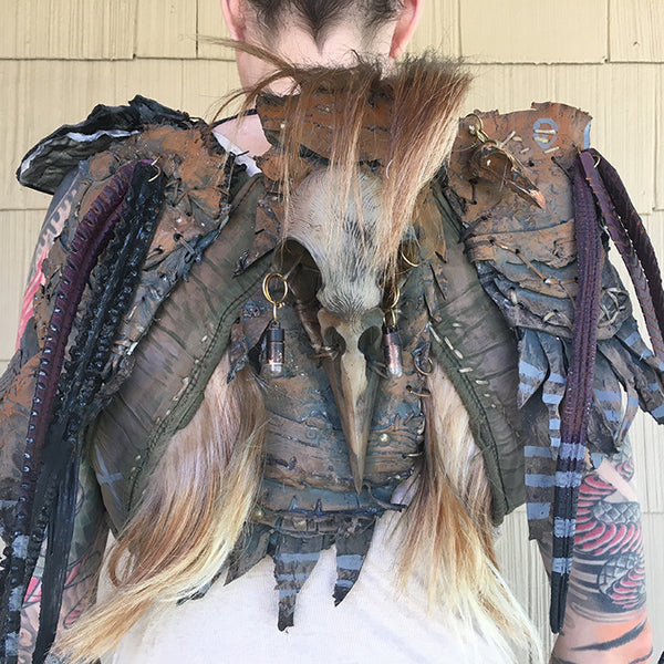 WASTELAND HARNESS CROW SKULL ARMOR