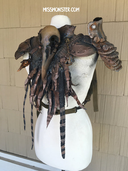 WASTELAND NEOPRENE CROW SKULL ARMOR