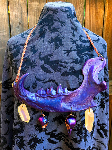DUST BEAST FANTASY NECKLACE- RED/PURPLE COLORSHIFT