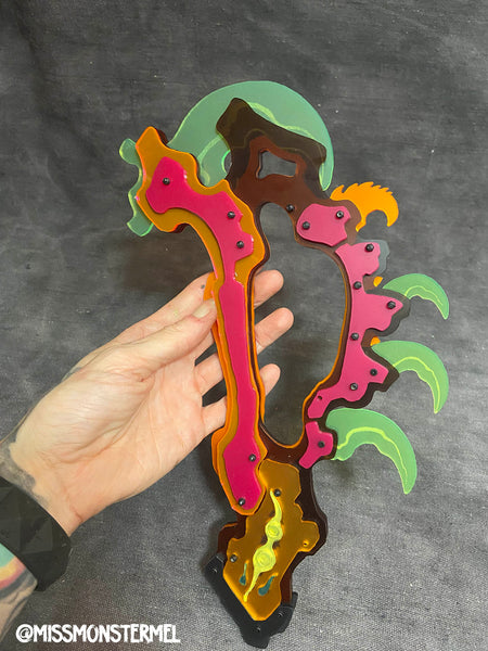 ALIEN CLAW WEAPON PROTOTYPE #5