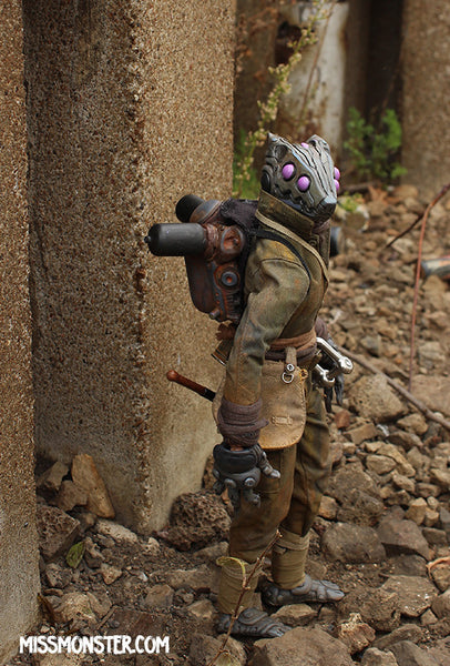 ROLF THE ROBODOGMAN- 1/6 SCALE CUSTOM DOLL
