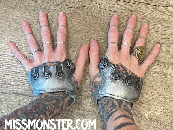 HAND ARMOR BLANKS- UV GLOW