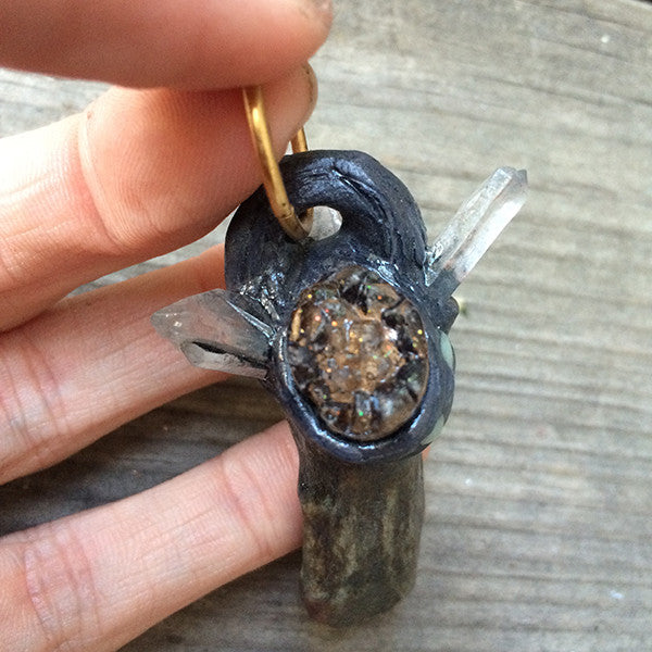 ANTLER AND QUARTZ PENDANT