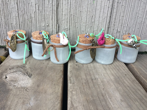 GLOW IN THE DARK, LIGHT UP JAR- PURPLE