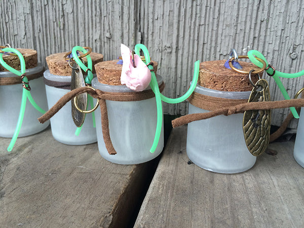 GLOW IN THE DARK, LIGHT UP JAR- PURPLE