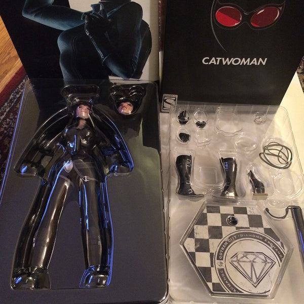 1/6 SIDESHOW CATWOMAN FIGURE