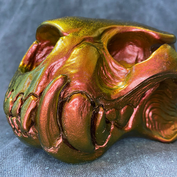 SPIRIT HOUSE SKULL- COLOR SHIFT