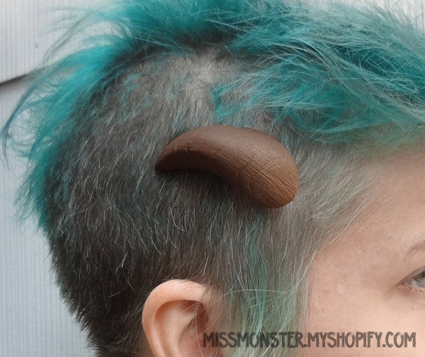 BILLY GOAT BARRETTES