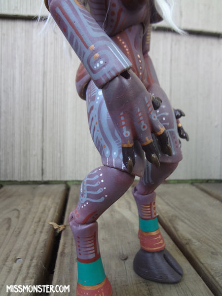 ARTIST CAST EUSAPIA- BALL JOINTED DEMON DOLL