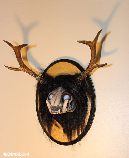 ANTLER SKULL TROPHY HEADS
