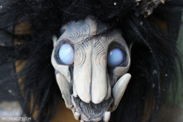 ANTLER SKULL TROPHY HEADS