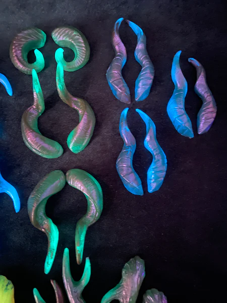 CAST HORN BARRETTES- BLANKS- BLUES/PURPLES