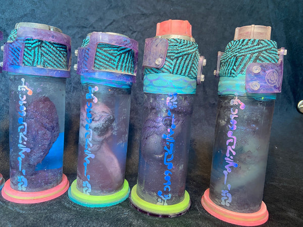 SQUIP SPAWN SPECIMEN GLITTER BOTTLES