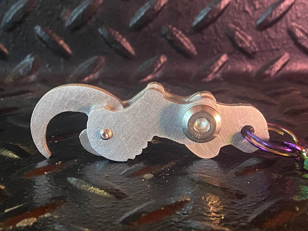 SHITTY KITTY RETRACTABLE CLAW CHARM ALUMINUM PREORDER