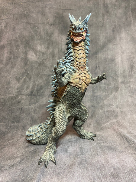 KAIJU REMIX BEMULAR VINYL FIGURE