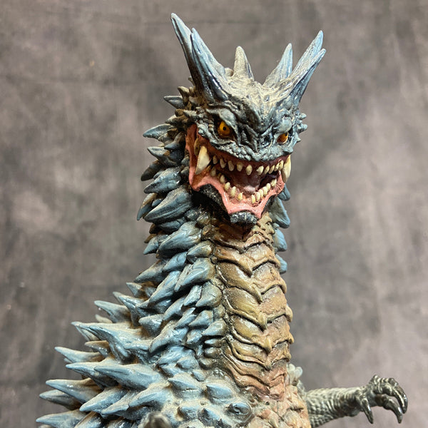 KAIJU REMIX BEMULAR VINYL FIGURE
