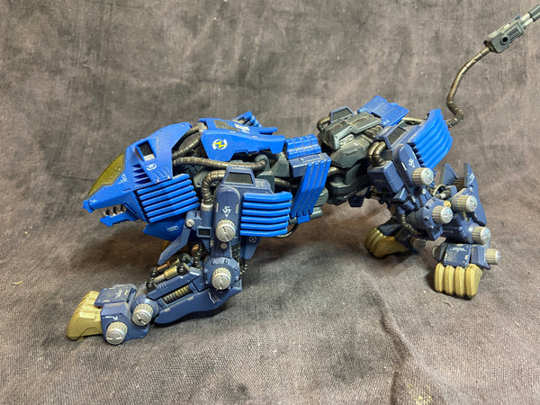 DIE CAST SHIELD LIGER YAMATO FIGURE