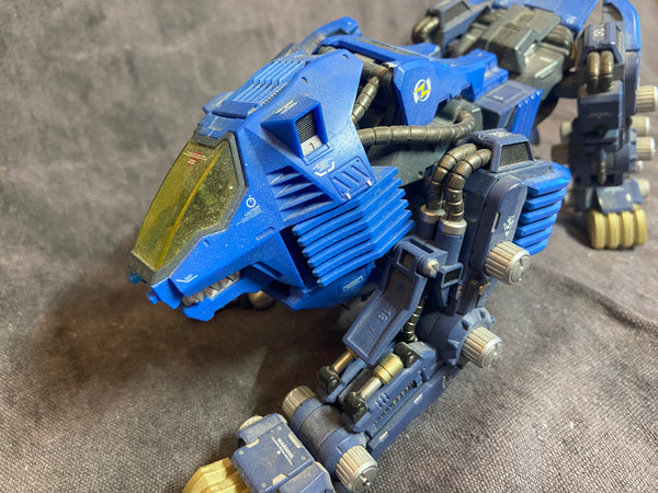 DIE CAST SHIELD LIGER YAMATO FIGURE