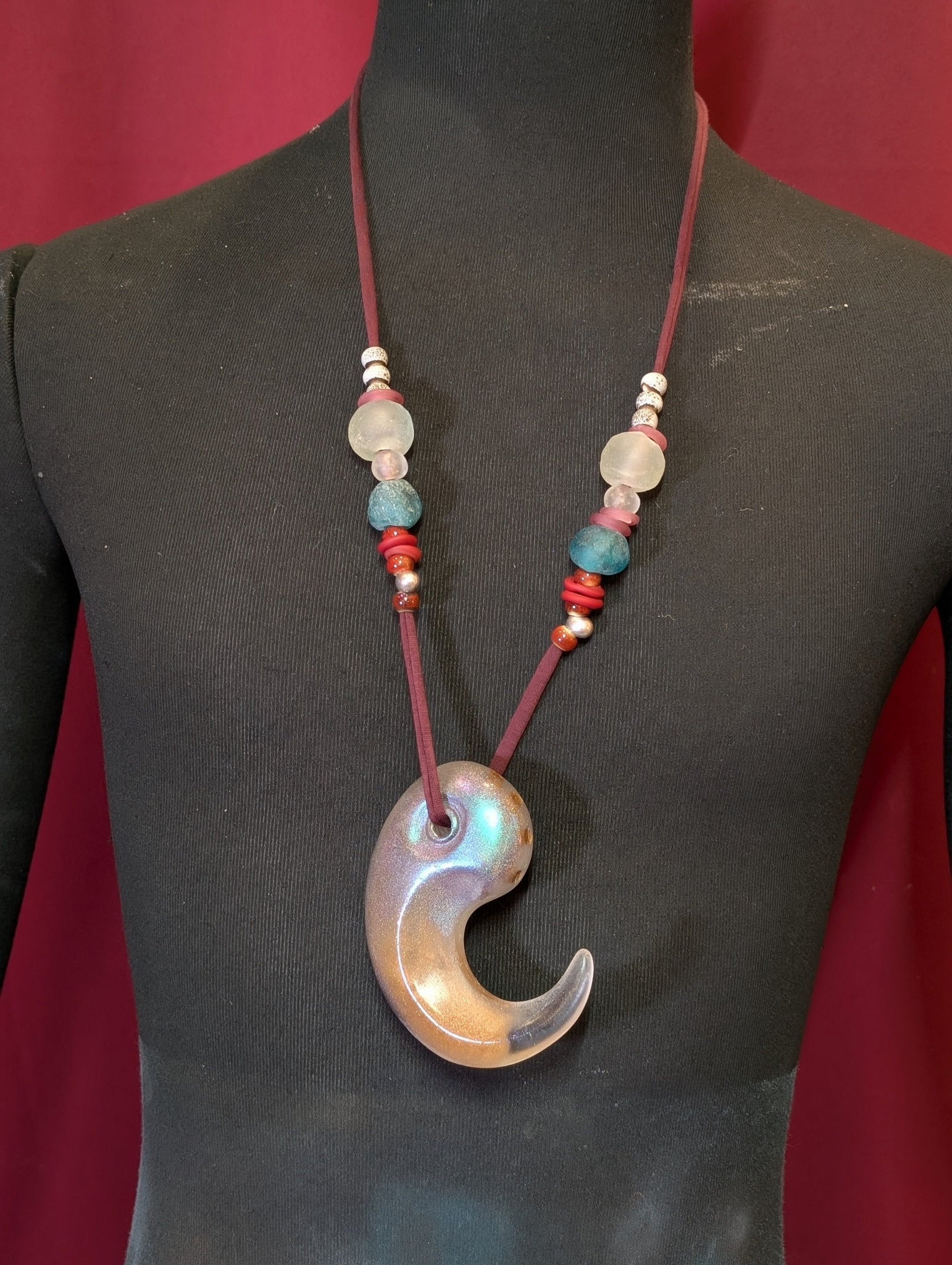 CAST GLOW MONSTER LUCK CLAW NECKLACE