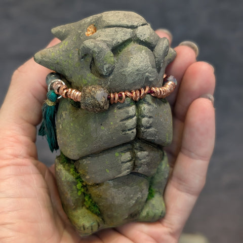 MINI STONE EFFIGY FINISHED FIGURE