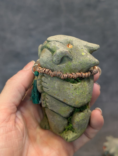 MINI STONE EFFIGY FINISHED FIGURE