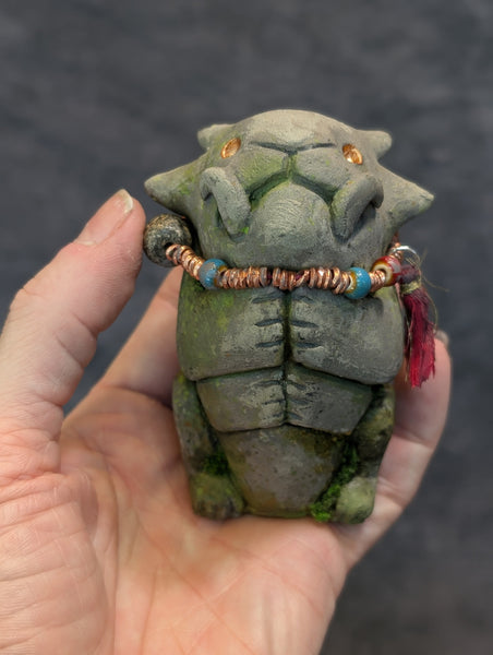 MINI STONE EFFIGY FINISHED FIGURE