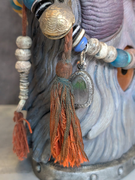 MONSTER LUCK PAW SCULPTURE PROP (STRIPED)