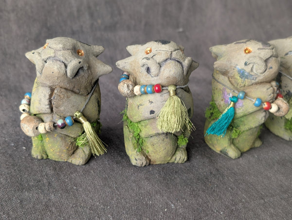 MINI FAUX STONE EFFIGY STATUE (OPAL)